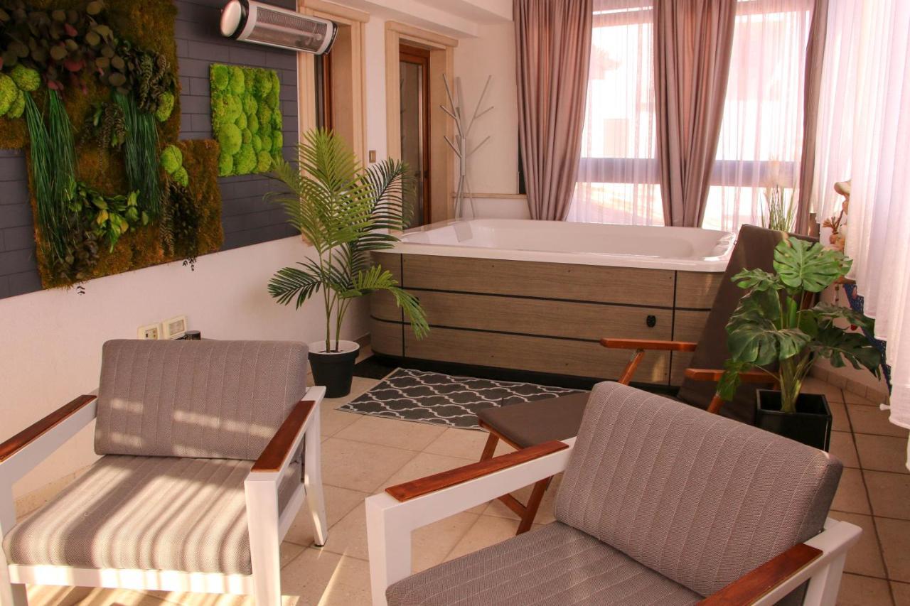 Ferienwohnung PULA PORTA AUREA&Wellness Oasis Exterior foto